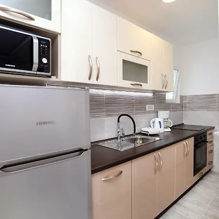 Ivan Appartement *